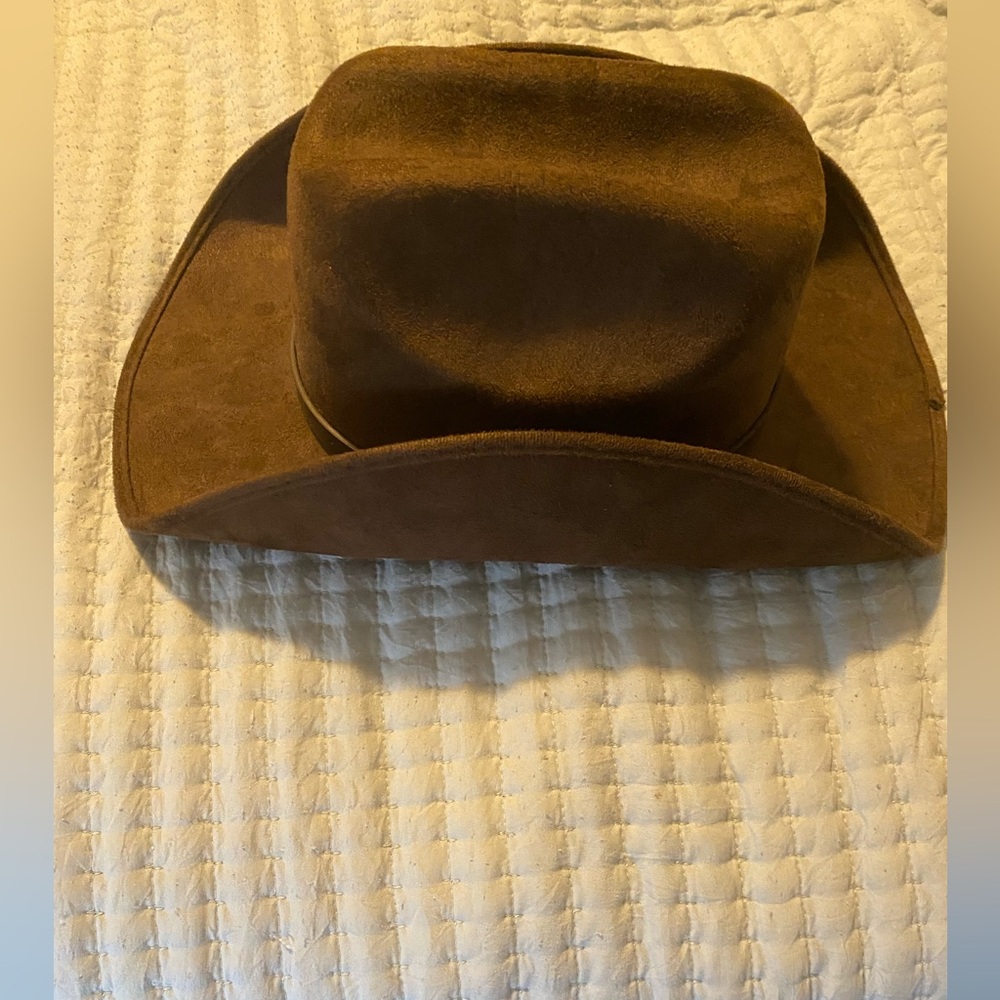 Woman’s cowboy hat